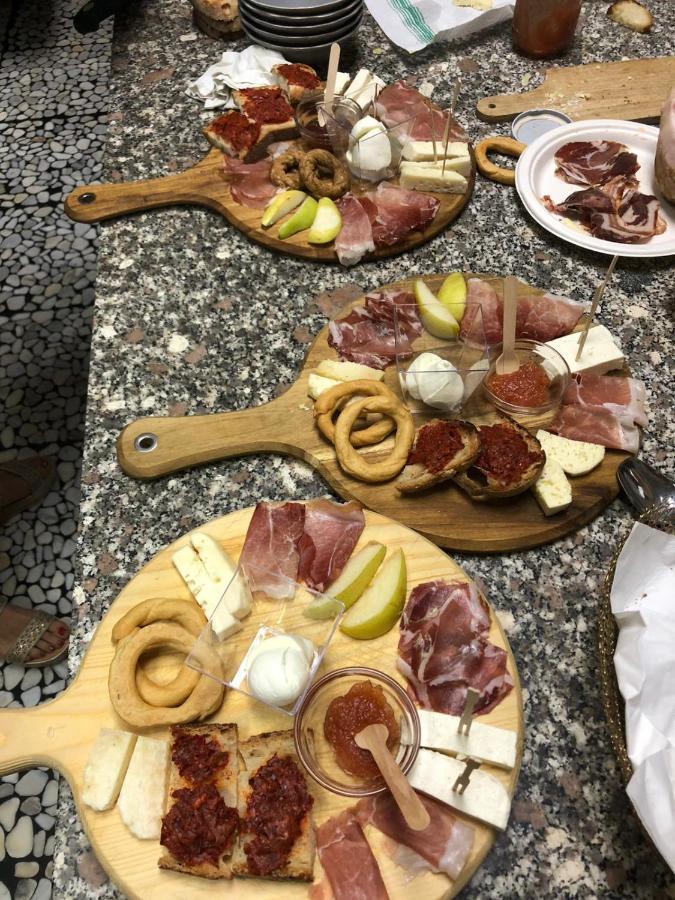 Agriturismo Cantina Morone Guardia Sanframondi ภายนอก รูปภาพ