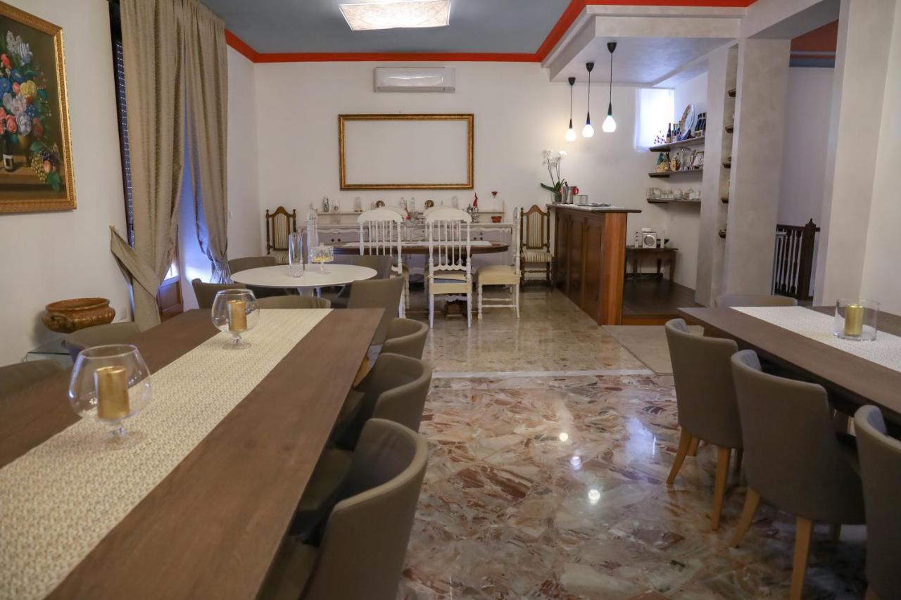 Agriturismo Cantina Morone Guardia Sanframondi ภายนอก รูปภาพ