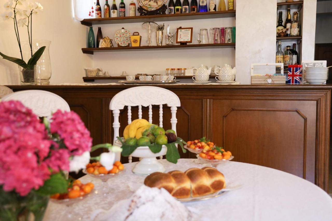 Agriturismo Cantina Morone Guardia Sanframondi ภายนอก รูปภาพ